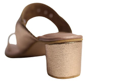 Golden Kolhapuri with Golden Thread